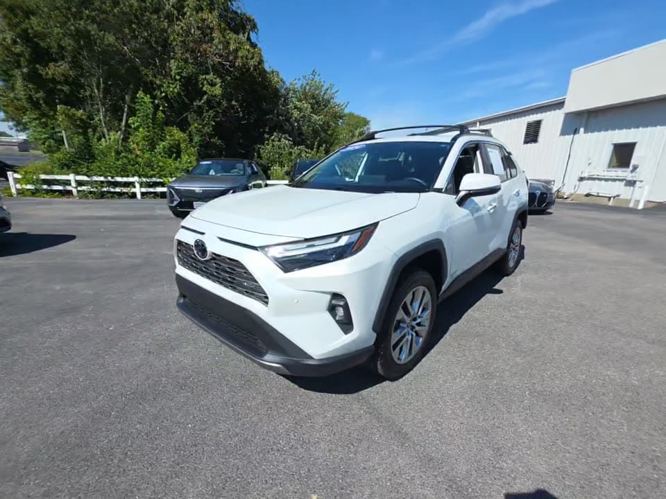 2024 TOYOTA RAV4 Limited