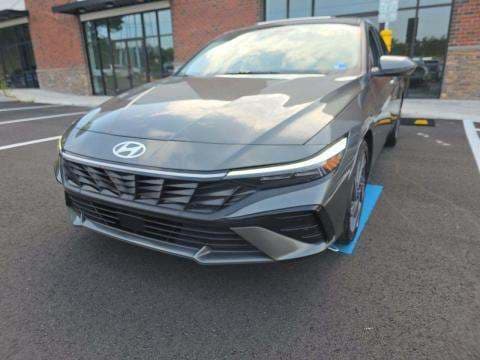 2025 HYUNDAI ELANTRA Limited