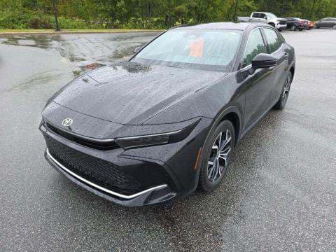 2023 TOYOTA CROWN Limited