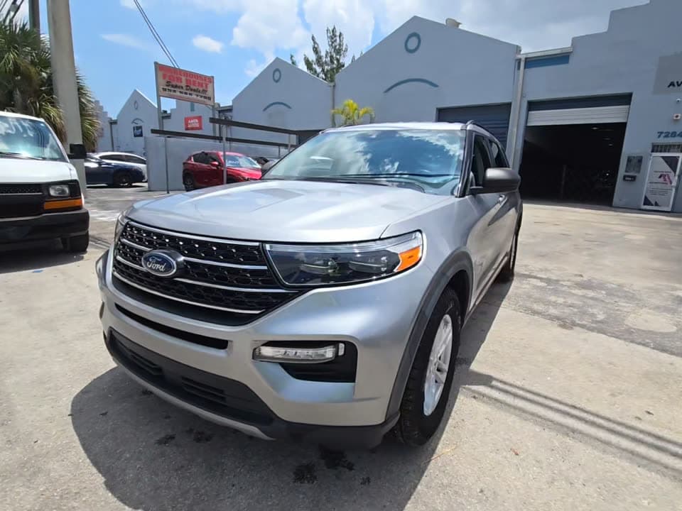 2021 FORD EXPLORER XLT 1