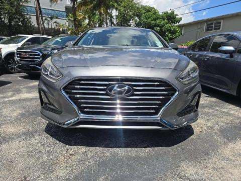 2019 HYUNDAI SONATA SE 1