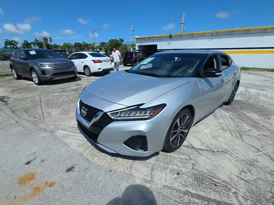 2023 NISSAN MAXIMA SV 1