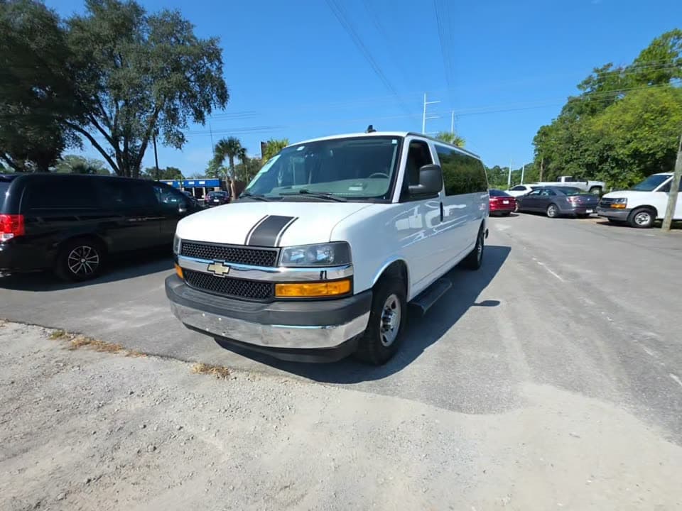 2019 CHEVROLET EXPRESS 3500 LT 1