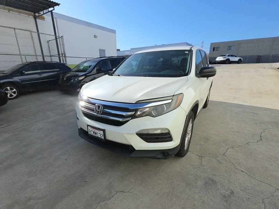 2018 HONDA PILOT LX 1