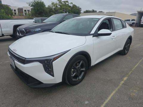 2025 KIA K4 LXS 1