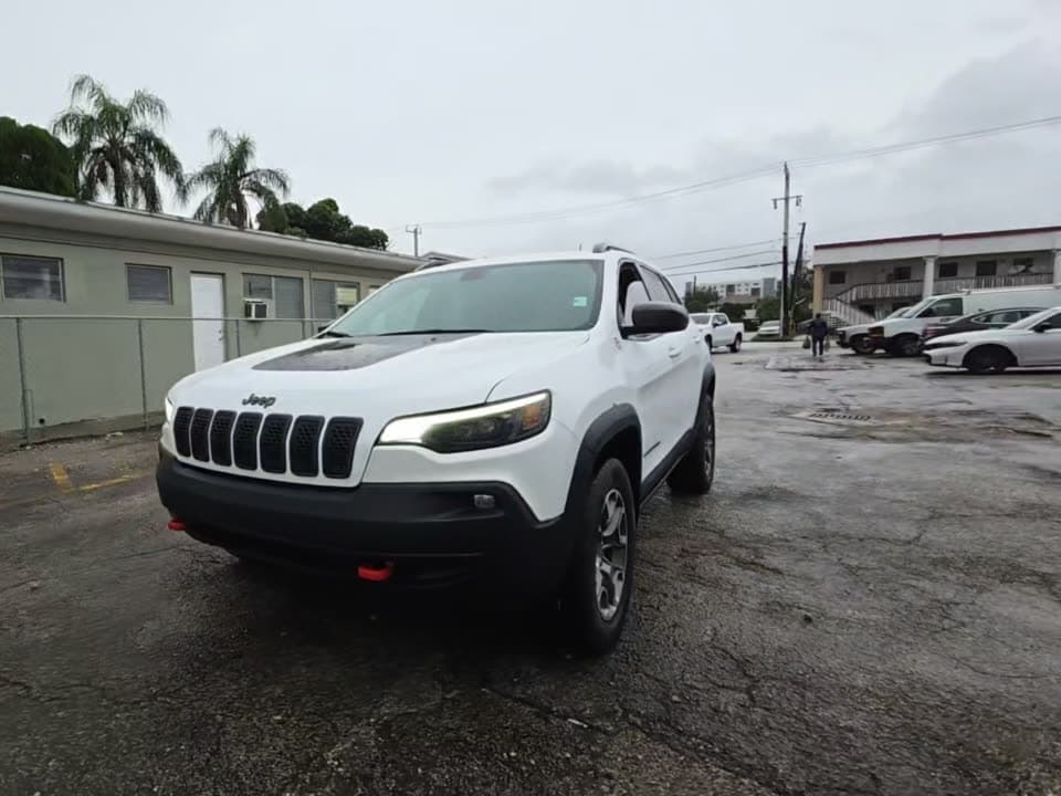 2020 JEEP CHEROKEE Trailhawk 1