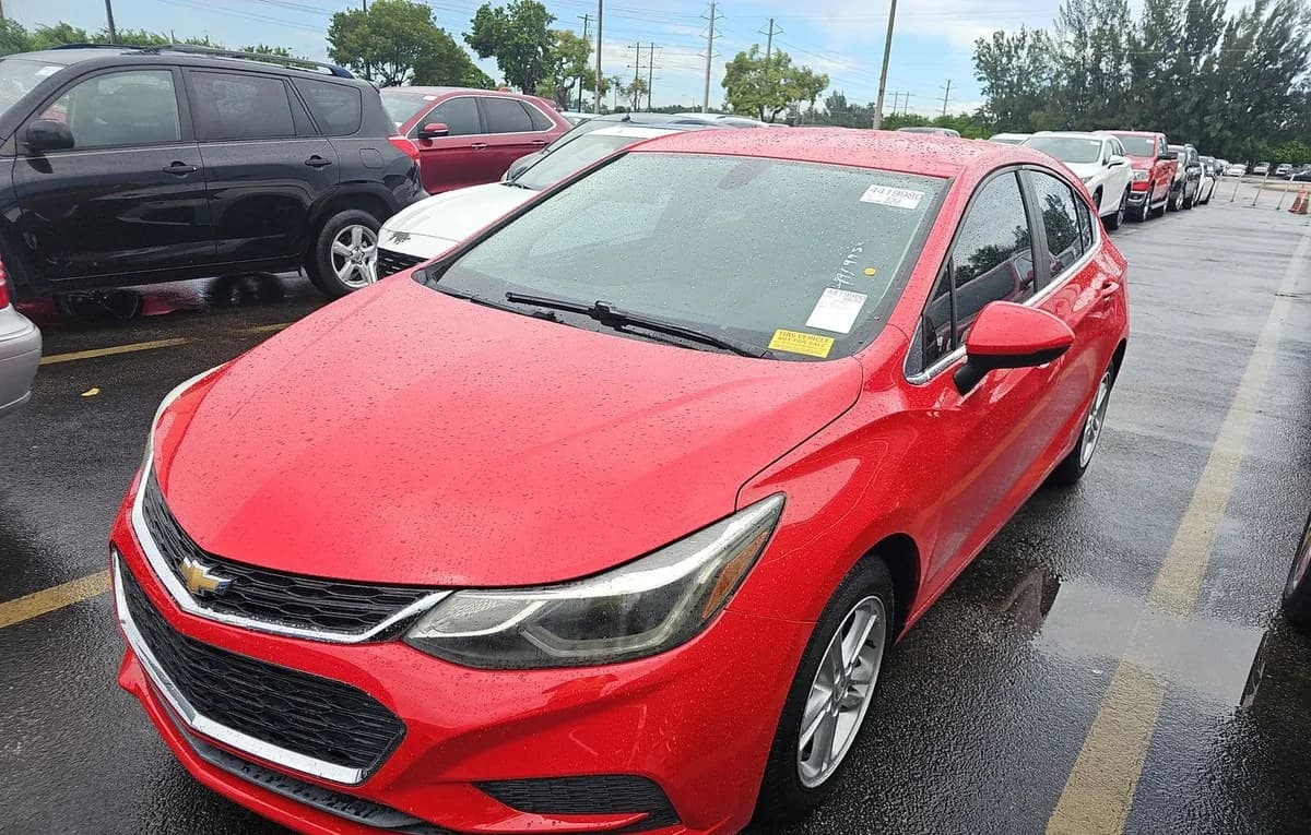 2017 CHEVROLET CRUZE LT