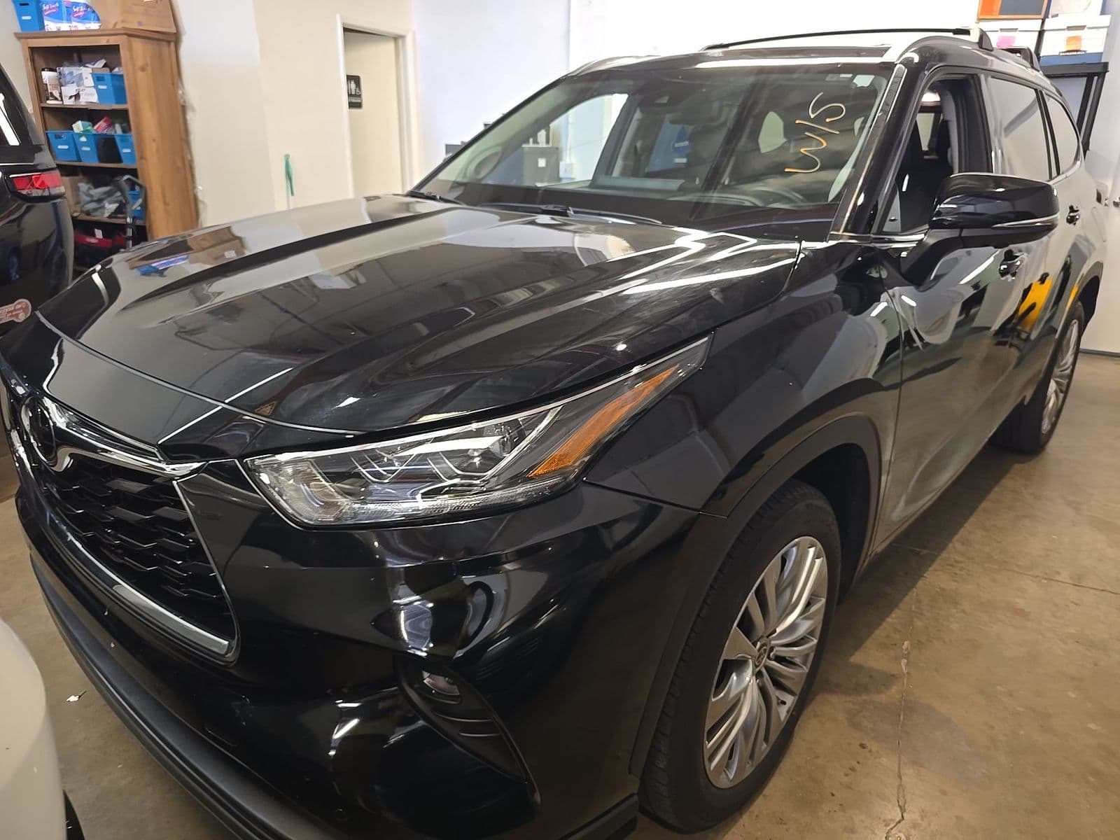 2024 TOYOTA HIGHLANDER Platinum