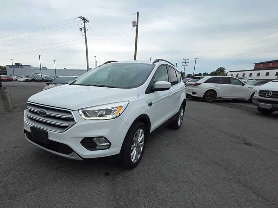 2019 FORD ESCAPE SEL 1