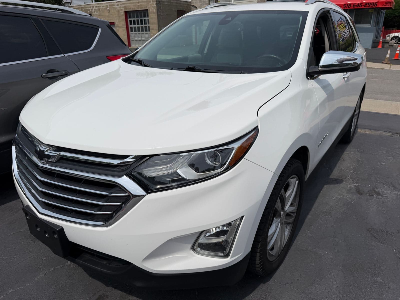 2020 CHEVROLET EQUINOX Premier 1