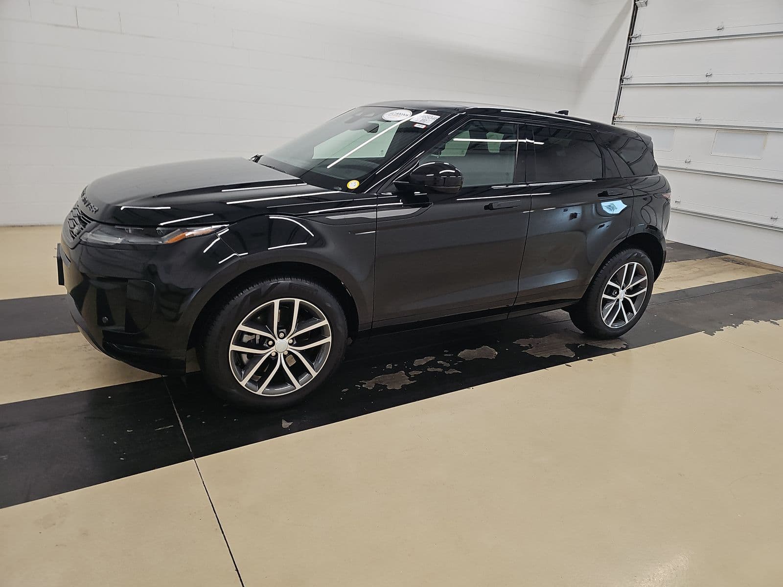 2026 LAND ROVER RANGE ROVER EVOQUE S