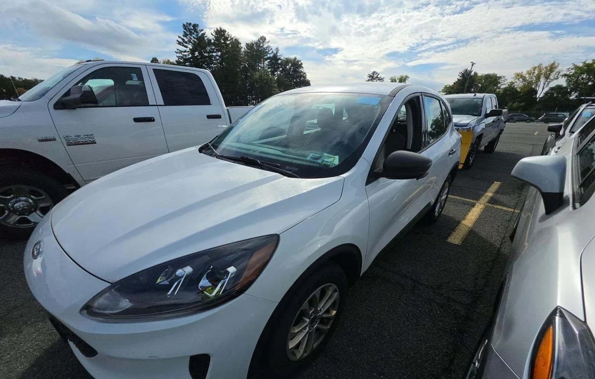 2022 FORD ESCAPE S 1