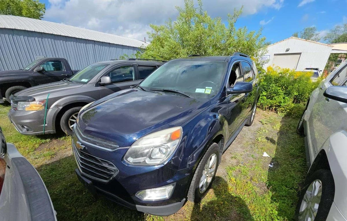 2017 CHEVROLET EQUINOX LT 1