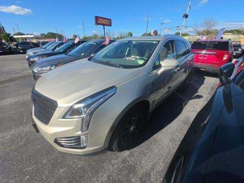 2017 CADILLAC XT5 Luxury 1