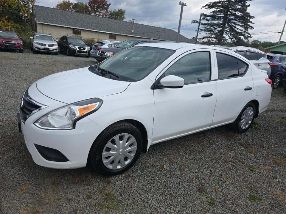 2019 NISSAN VERSA 1.6 S Plus 1