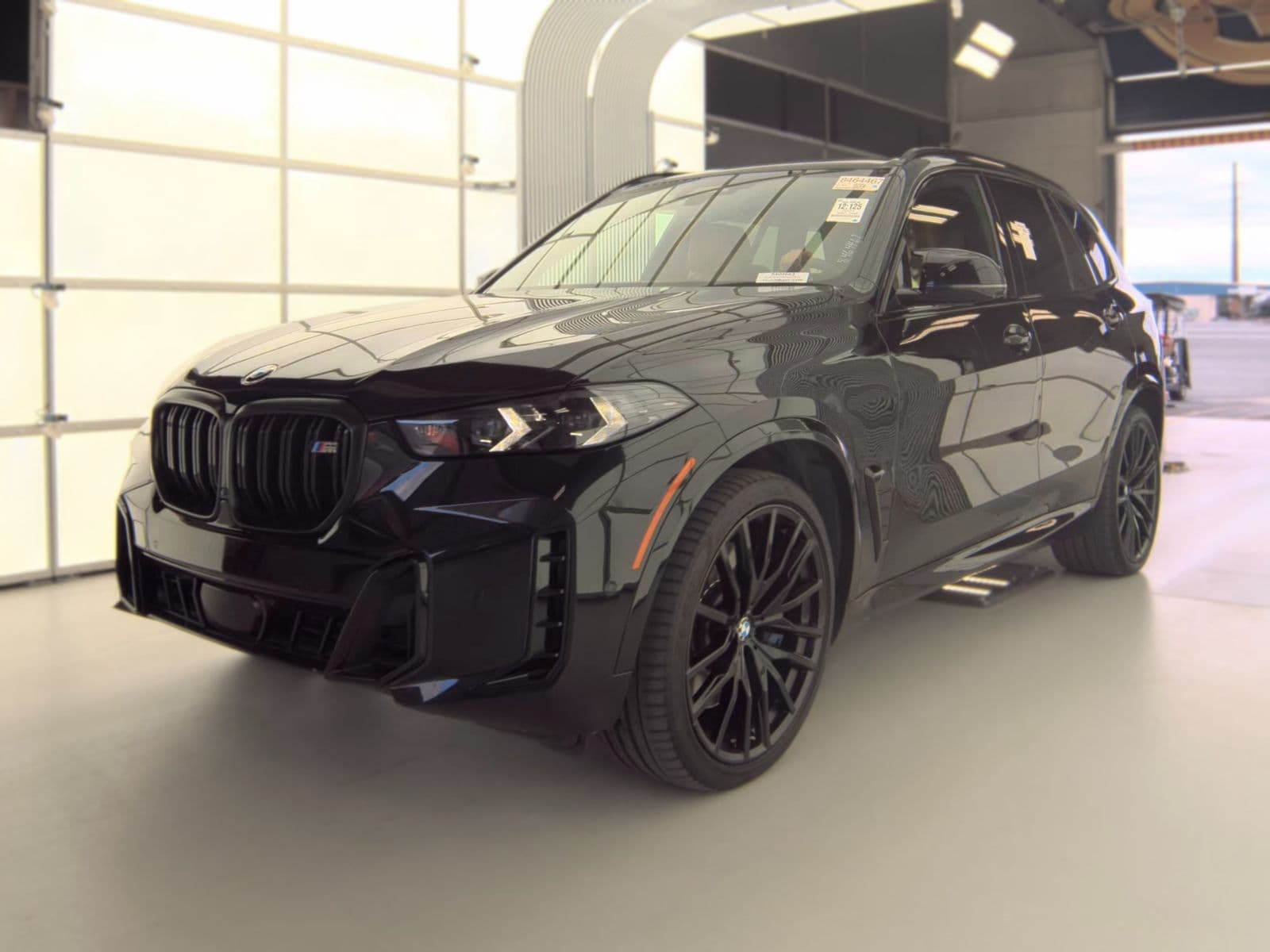2024 BMW X5 M60I xDrive