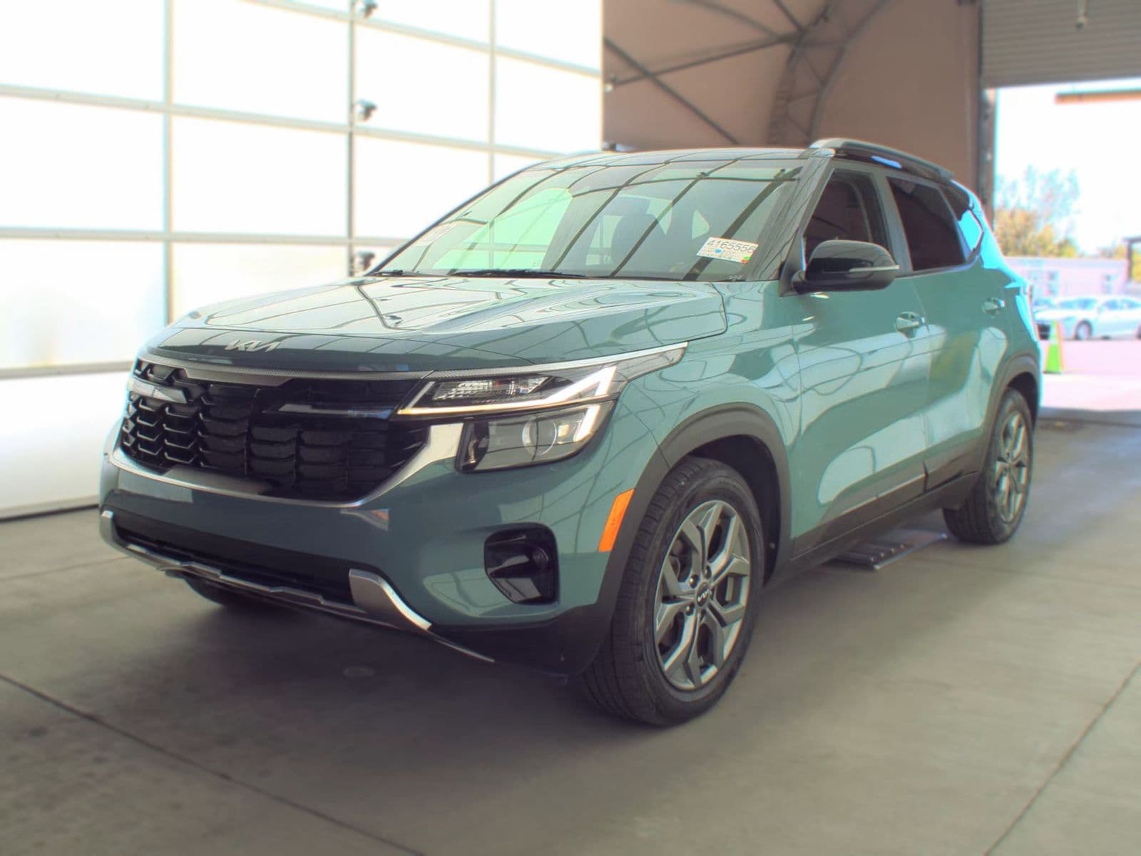 2024 KIA SELTOS S 1