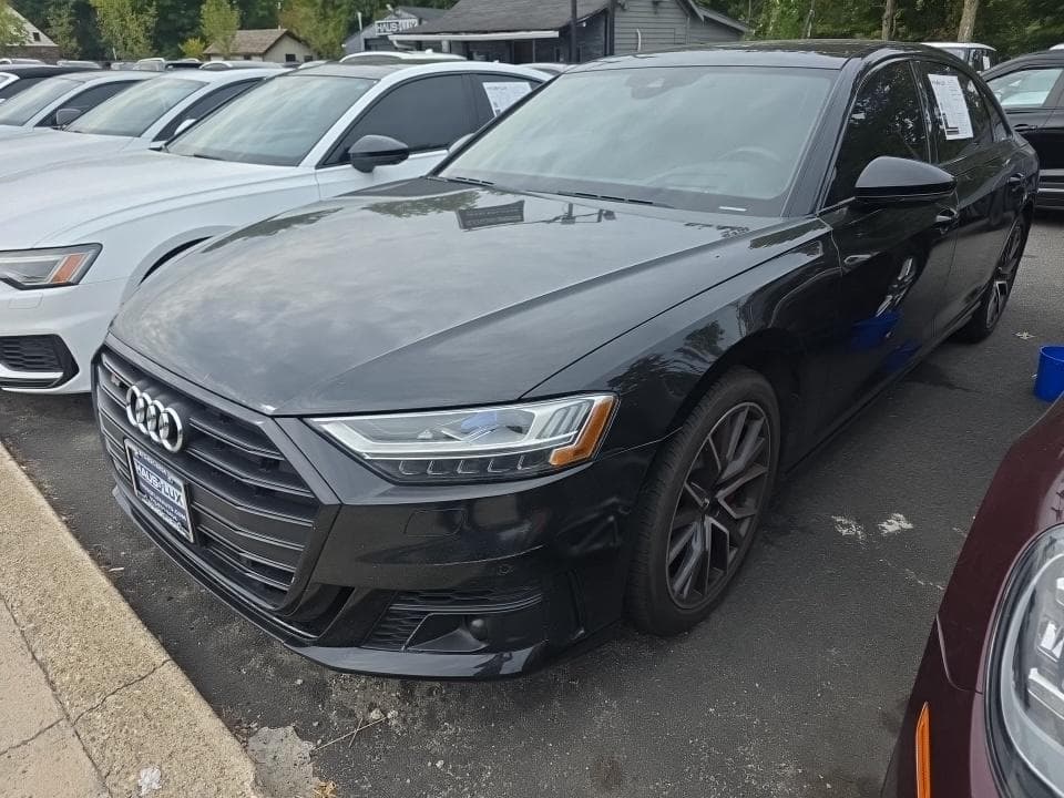 2020 AUDI S8 Base