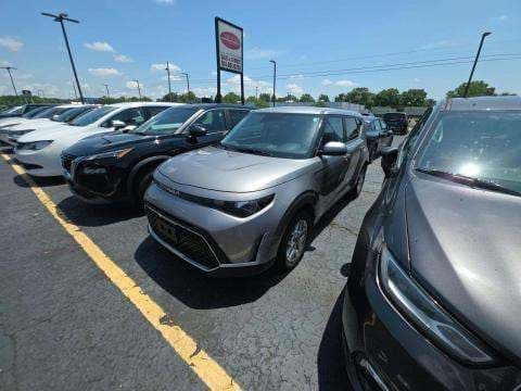 2025 KIA SOUL LX 1