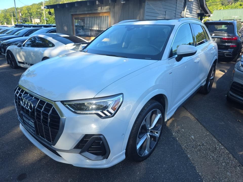 2021 AUDI Q3 2.0T PREMIUM Plus