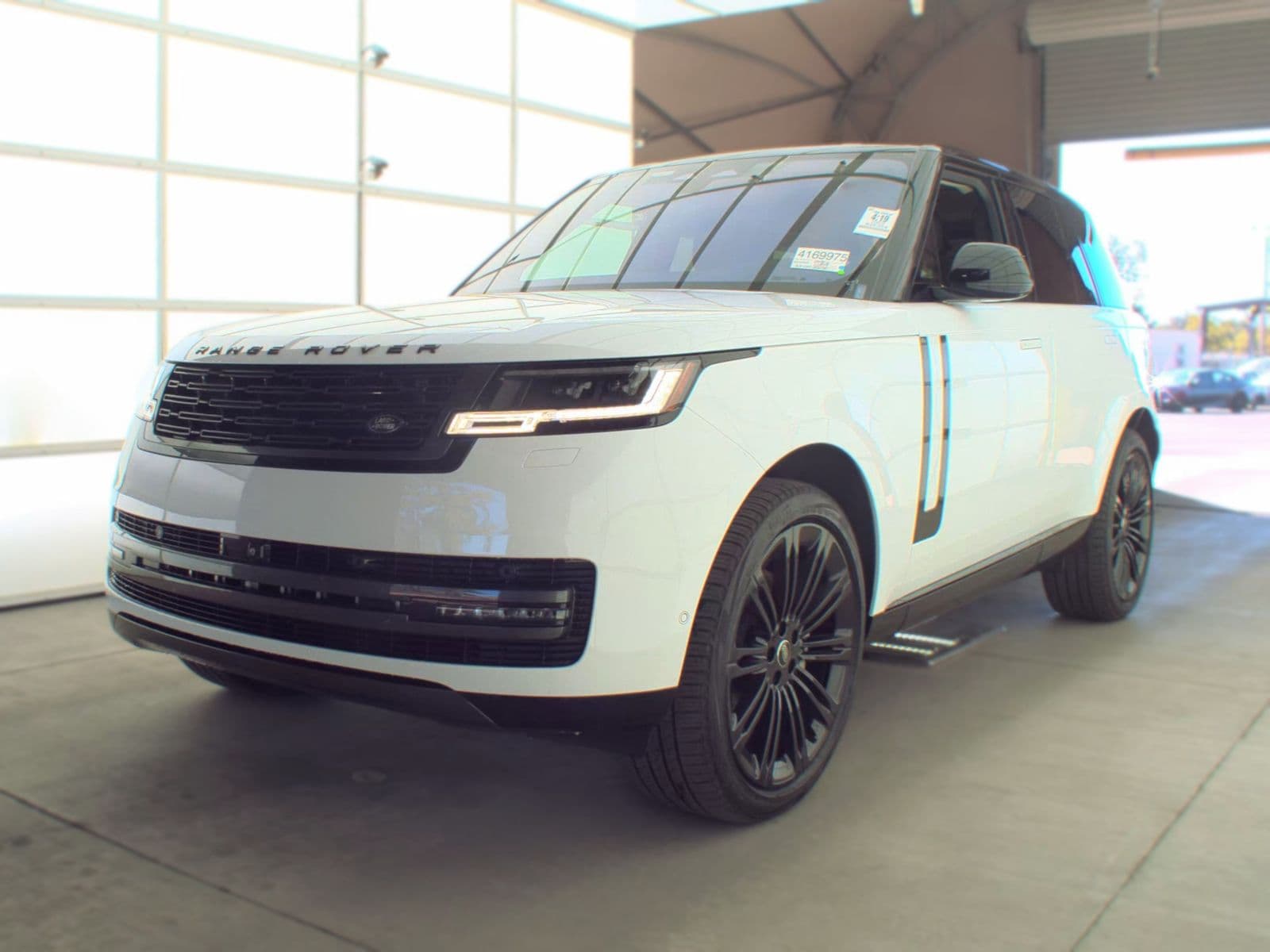 2022 LAND ROVER RANGE ROVER SE