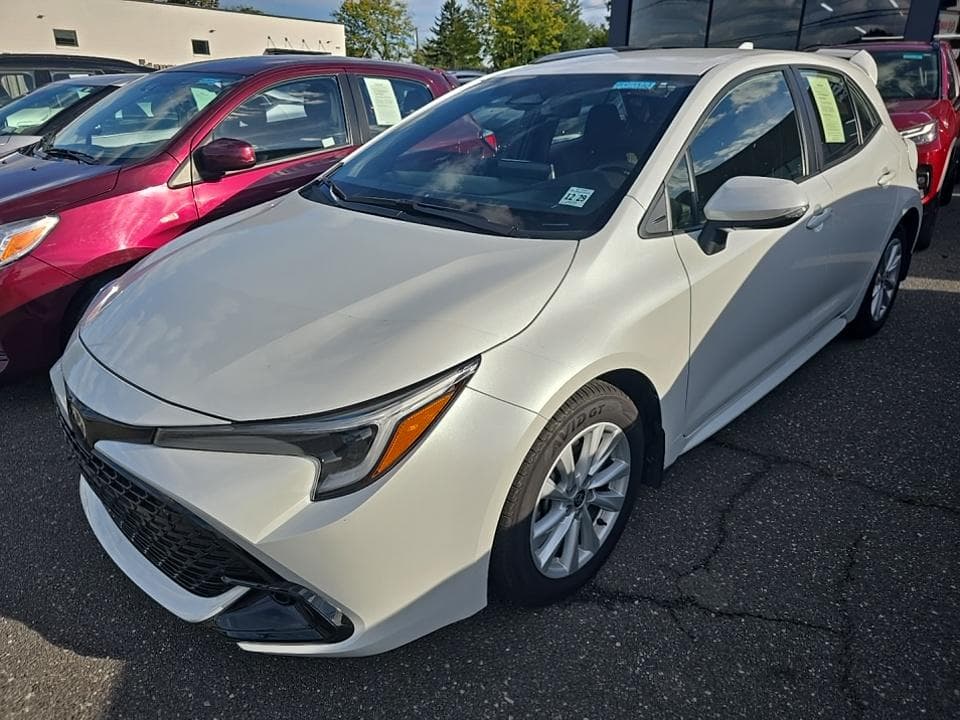 2025 TOYOTA COROLLA SE