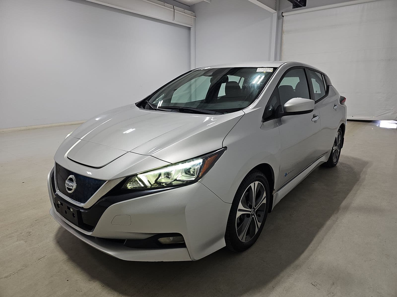 2018 NISSAN LEAF SV 1