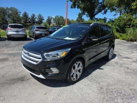 2019 FORD ESCAPE Titanium 1