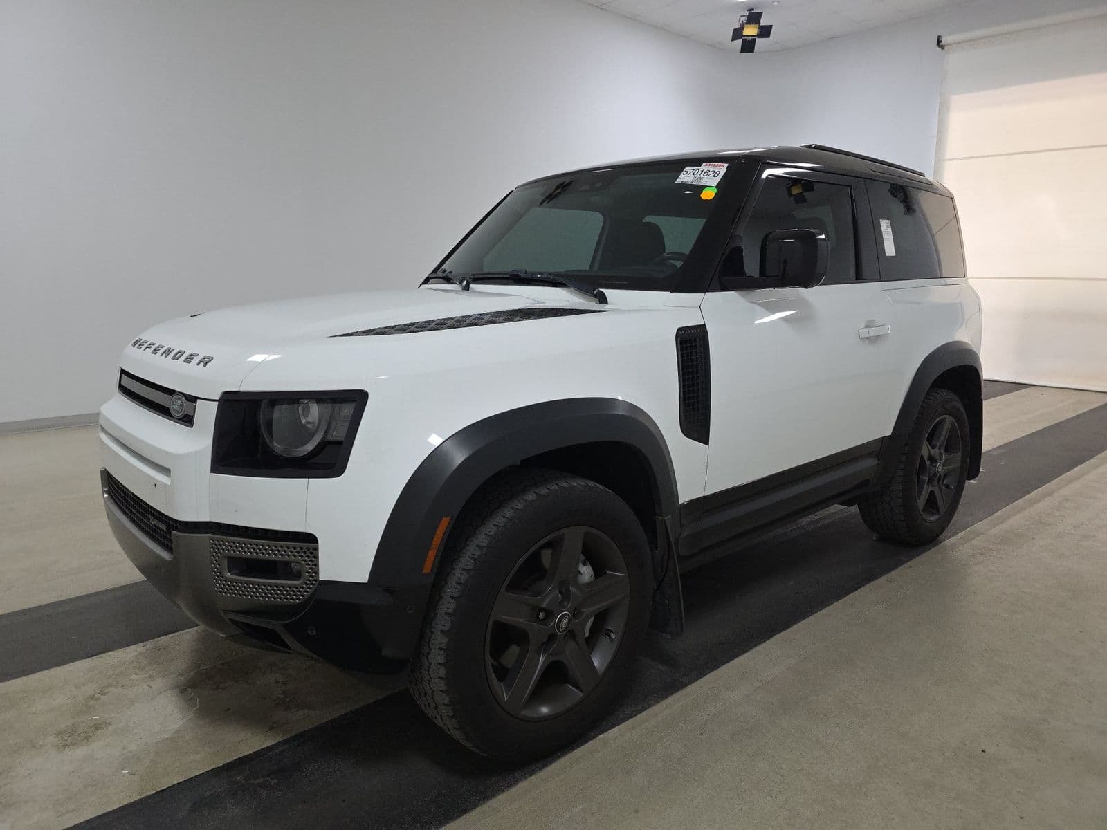 2023 LAND ROVER DEFENDER 90 X-DYNAMIC SE