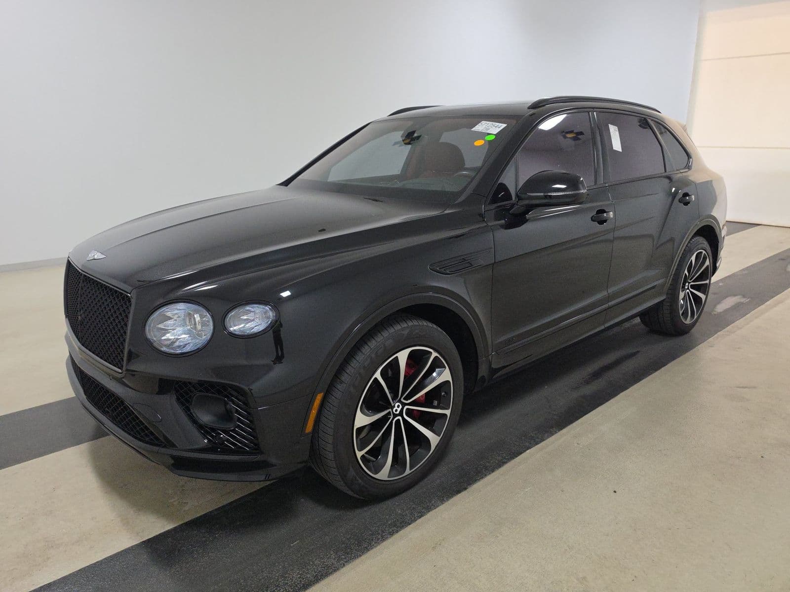 2022 BENTLEY BENTAYGA V8