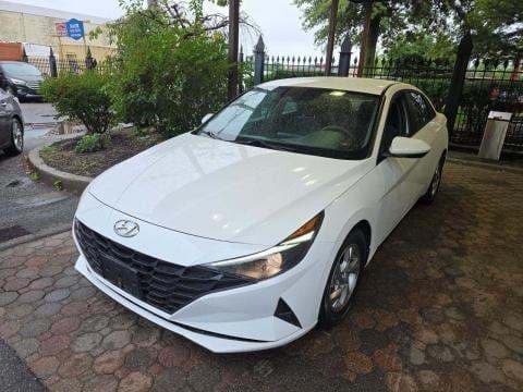 2021 HYUNDAI ELANTRA SE 1