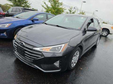 2020 HYUNDAI ELANTRA SE 1