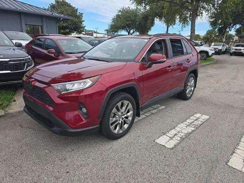 2020 TOYOTA RAV4 XLE Premium