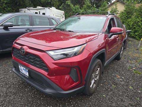 2023 TOYOTA RAV4 XLE