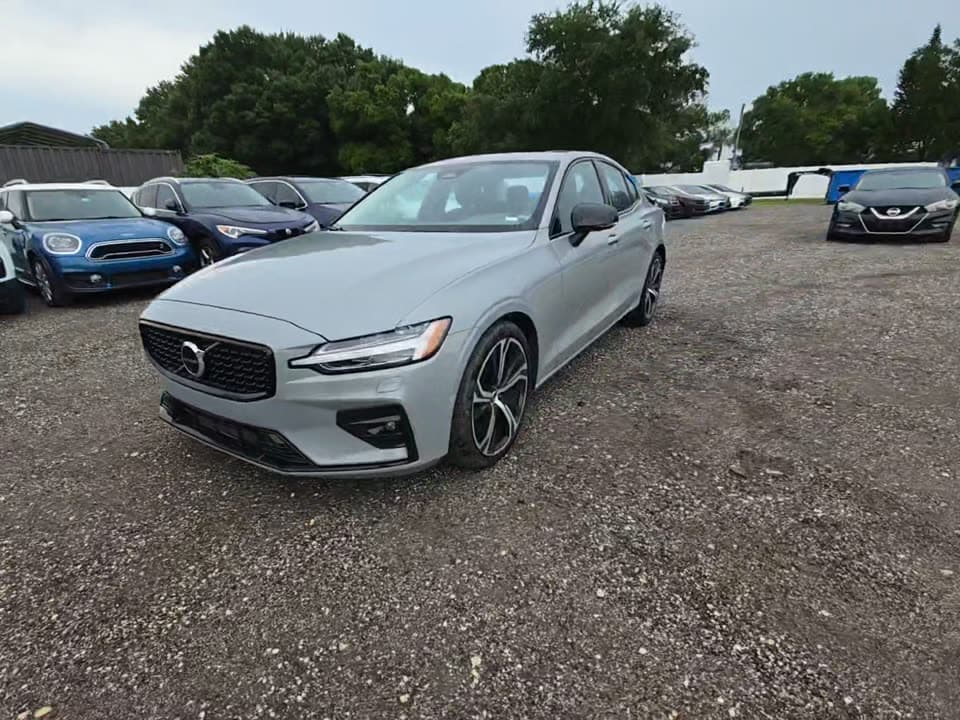2024 VOLVO S60 B5 Plus 1