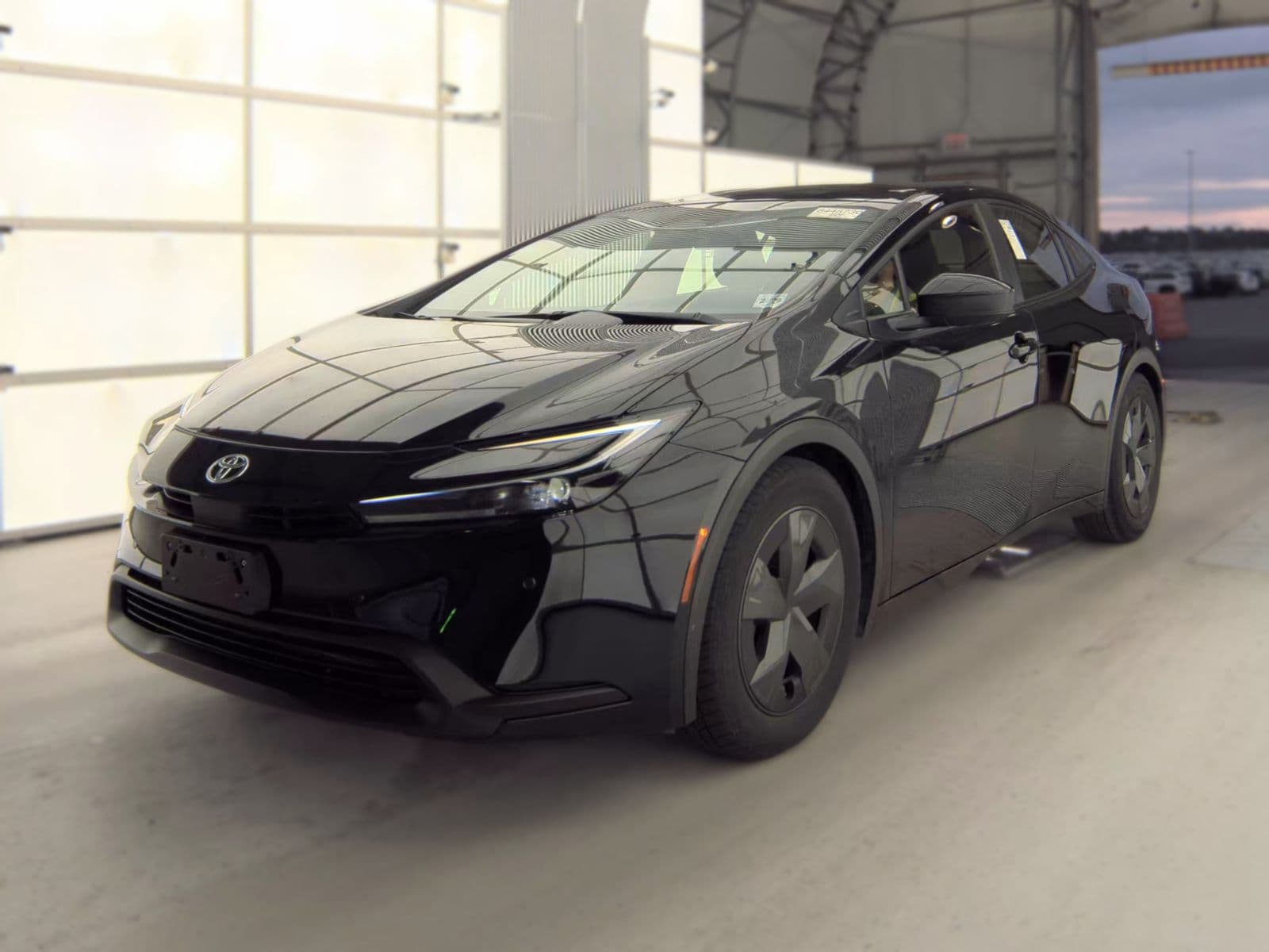 2025 TOYOTA PRIUS LE