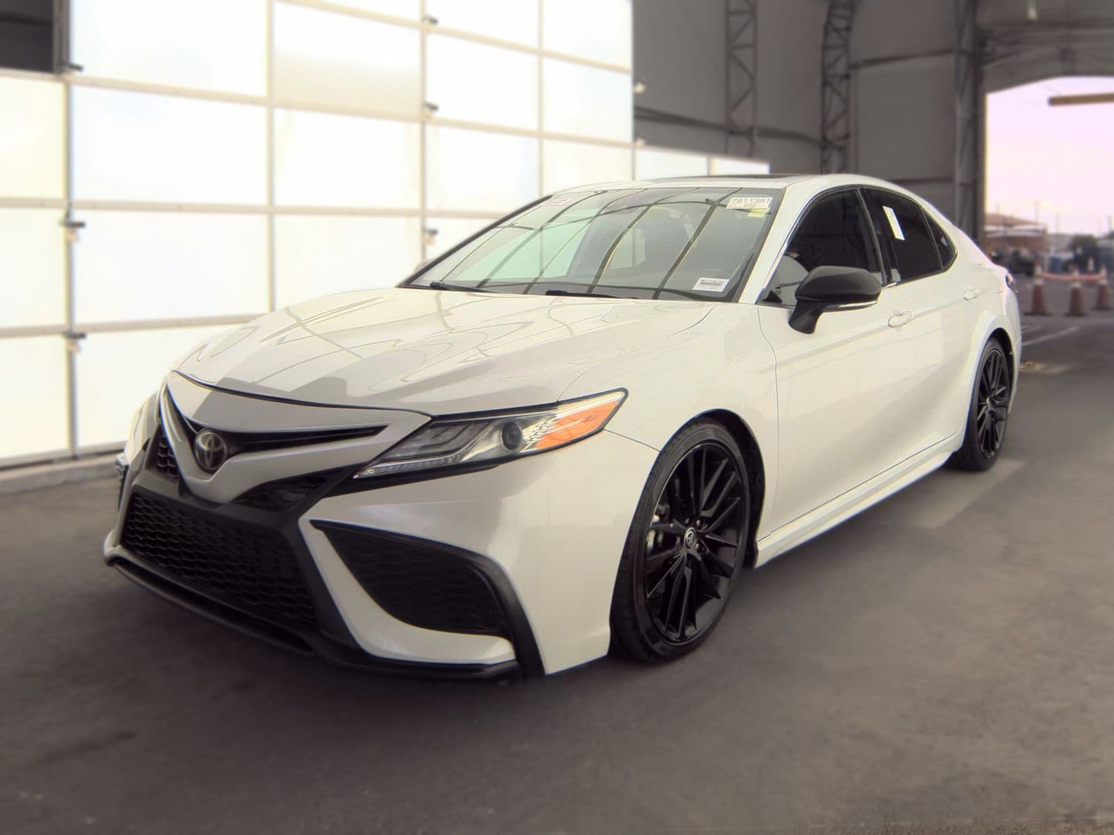 2022 TOYOTA CAMRY HYBRID XSE