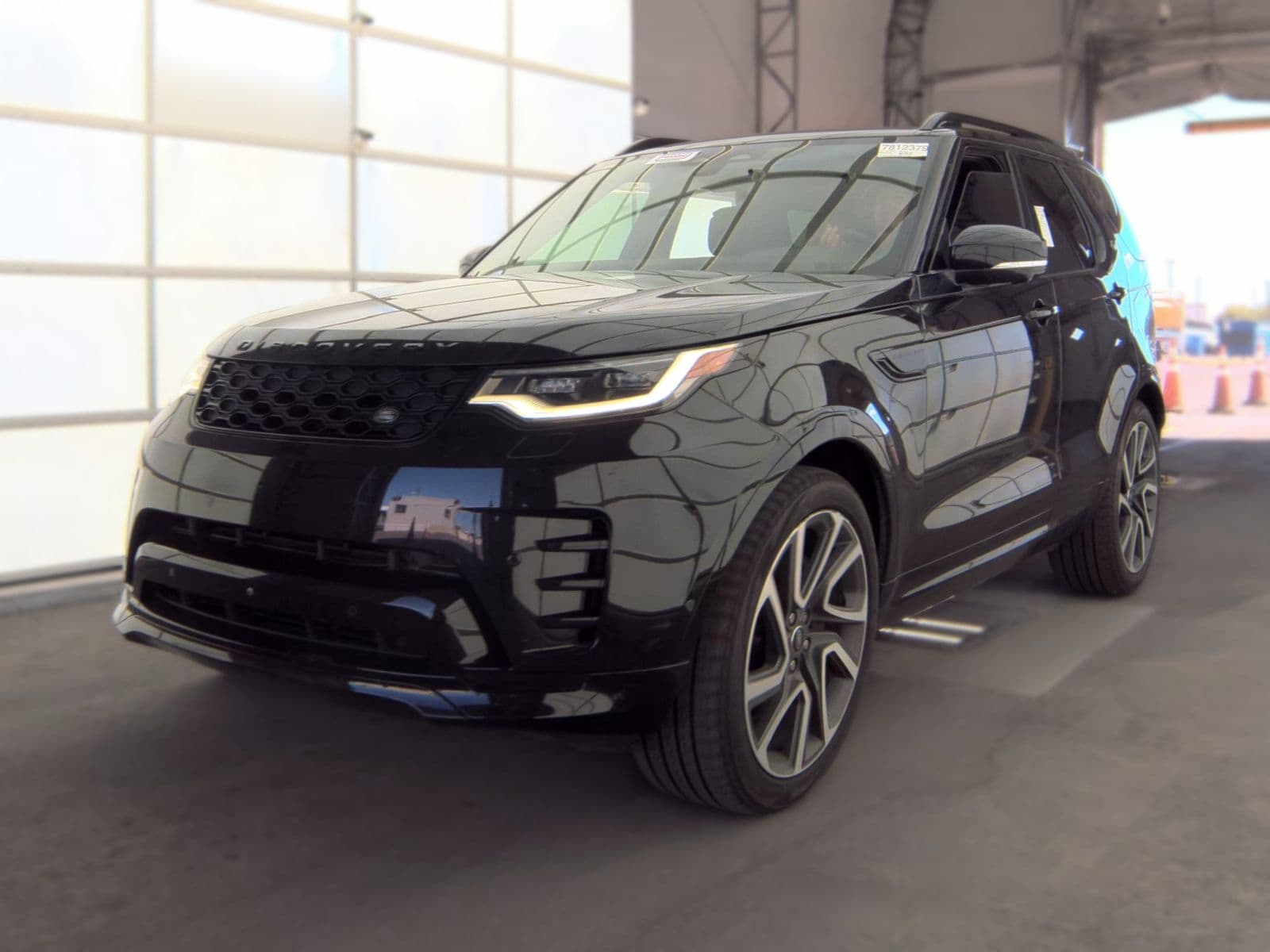 2024 LAND ROVER DISCOVERY DYNAMIC SE