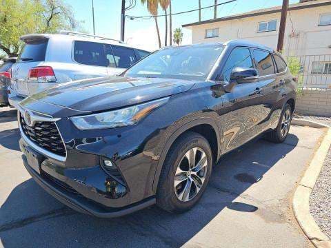 2020 TOYOTA HIGHLANDER XLE