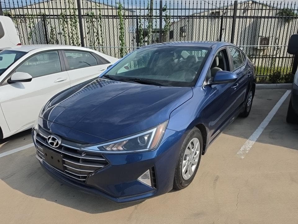 2020 HYUNDAI ELANTRA SE