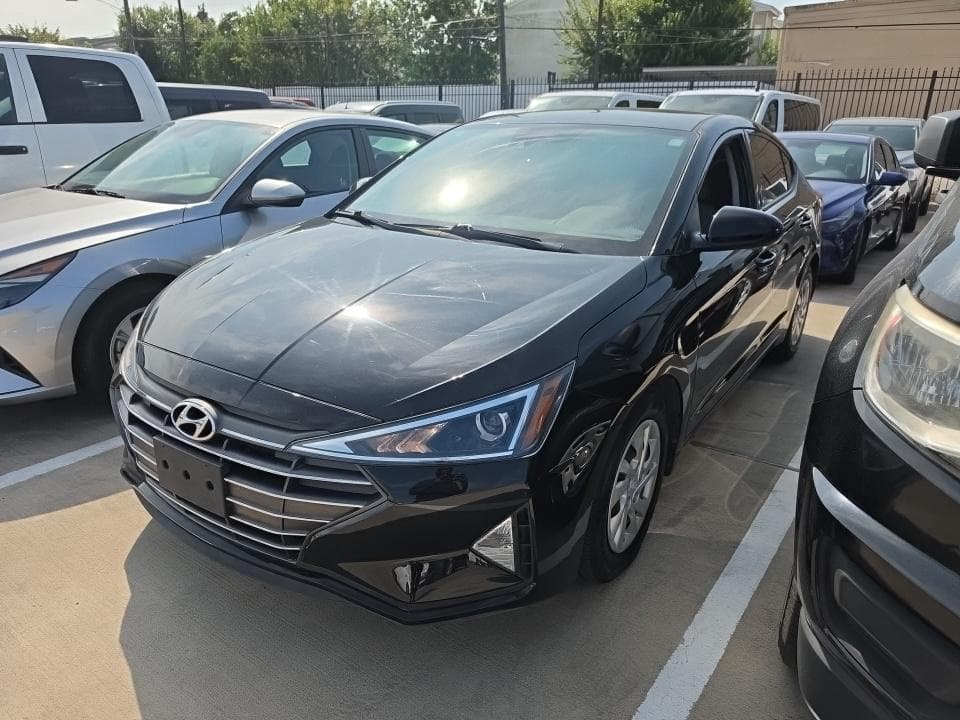 2020 HYUNDAI ELANTRA SE