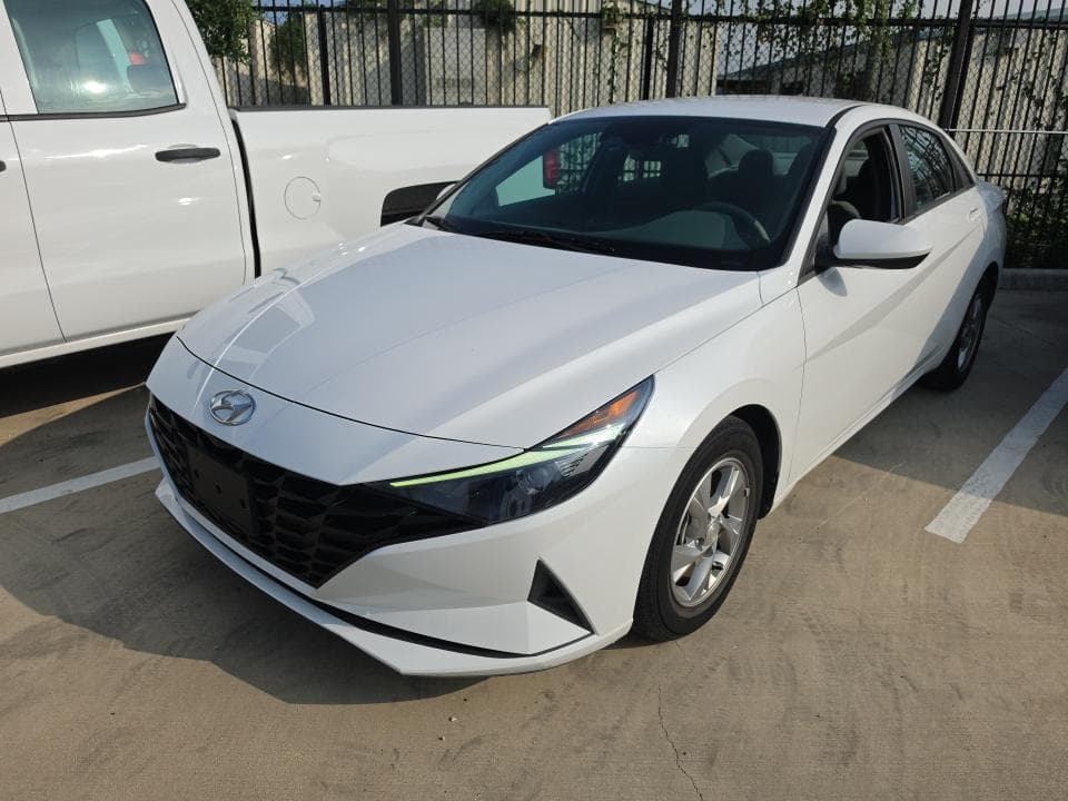 2021 HYUNDAI ELANTRA SE