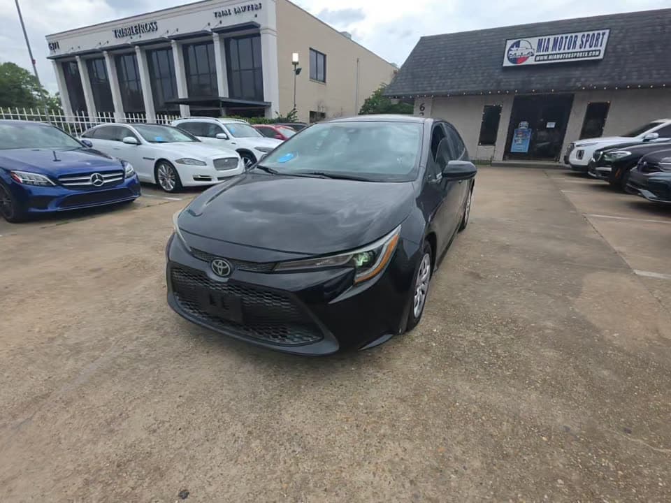 2020 TOYOTA COROLLA LE 1