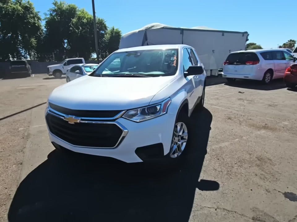 2021 CHEVROLET TRAVERSE LS 1
