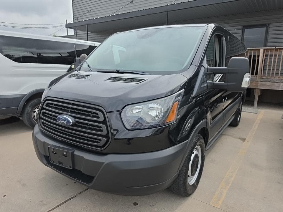 2019 FORD TRANSIT 150 XL 1