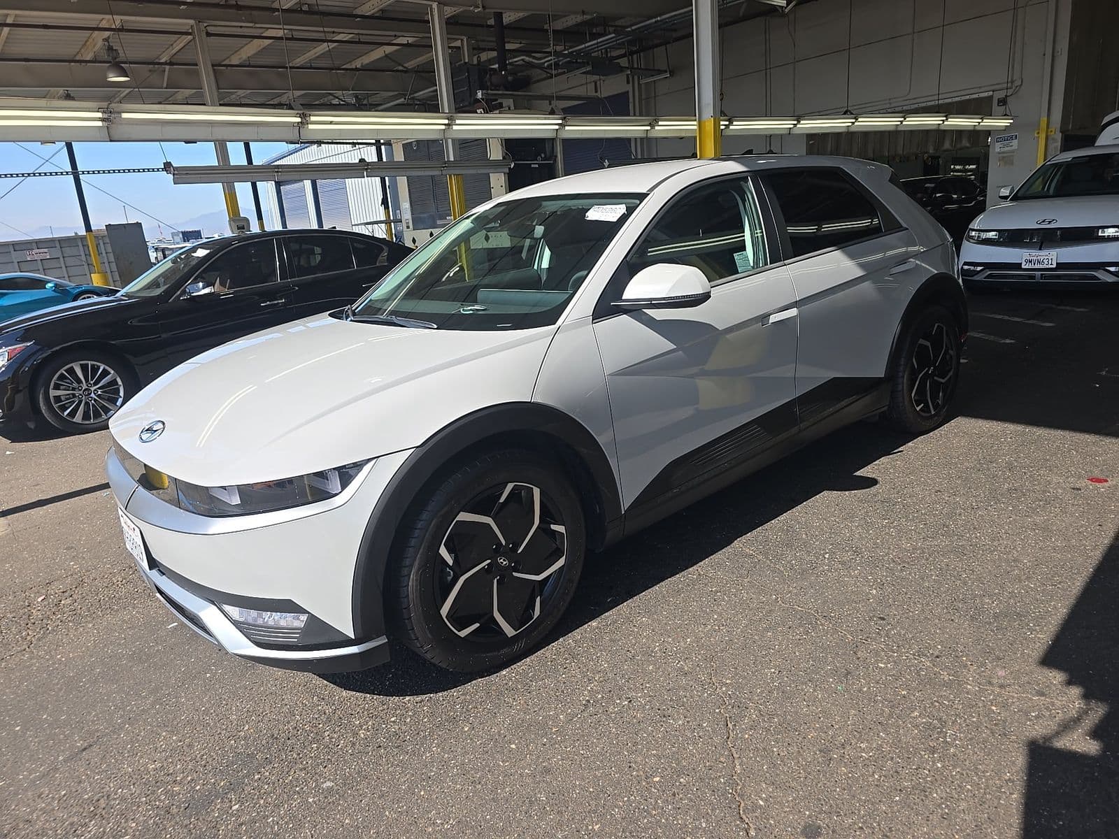 2023 HYUNDAI IONIQ 5 SE