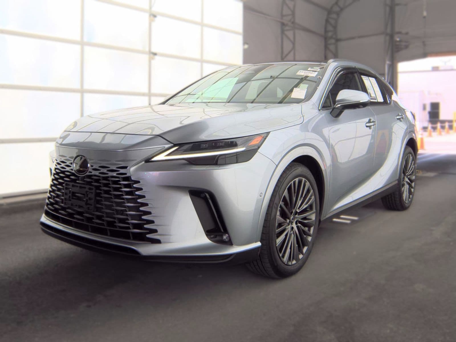 2025 LEXUS RX 450H+ Luxury