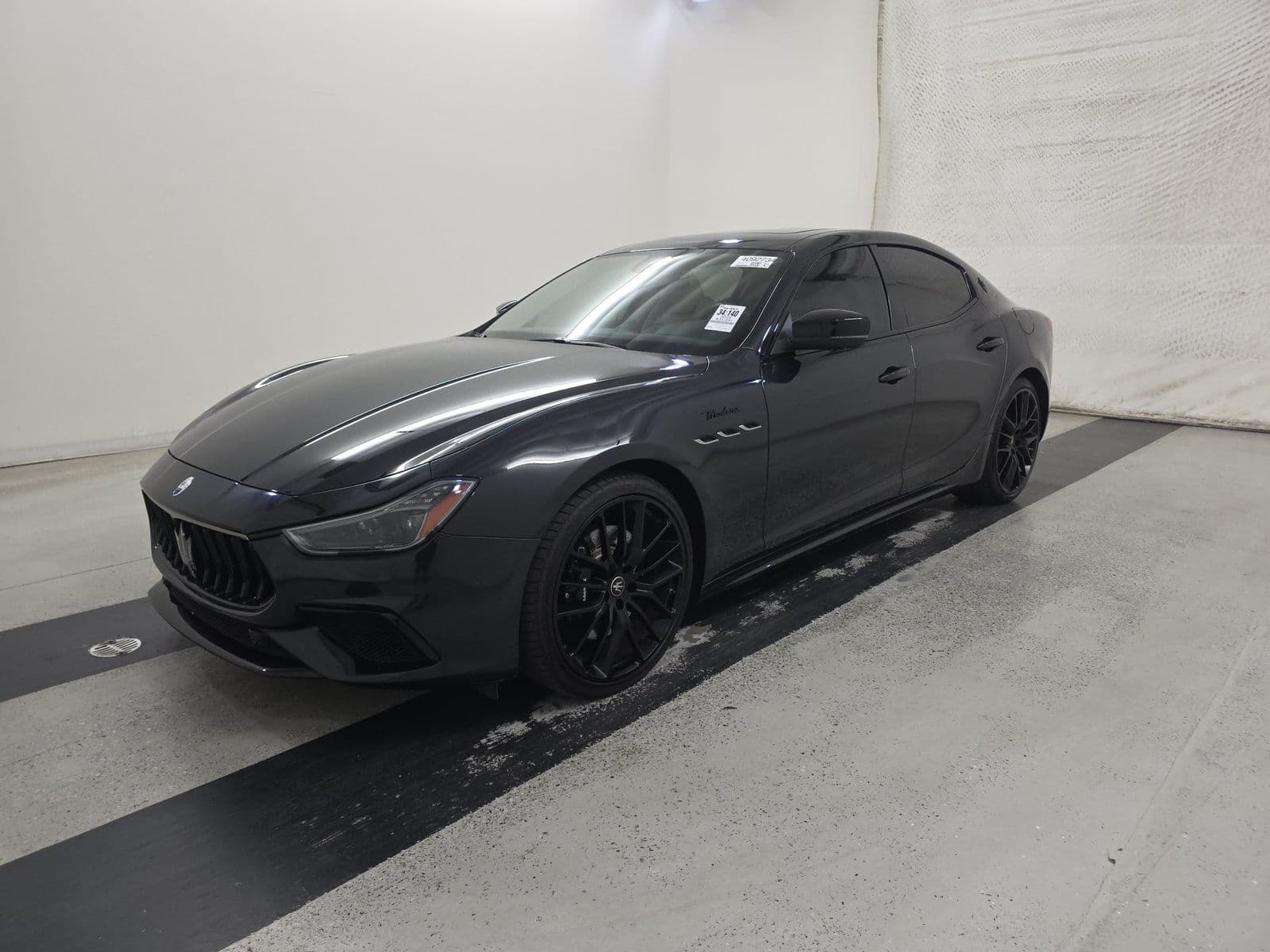 2023 MASERATI GHIBLI MODENA Q4