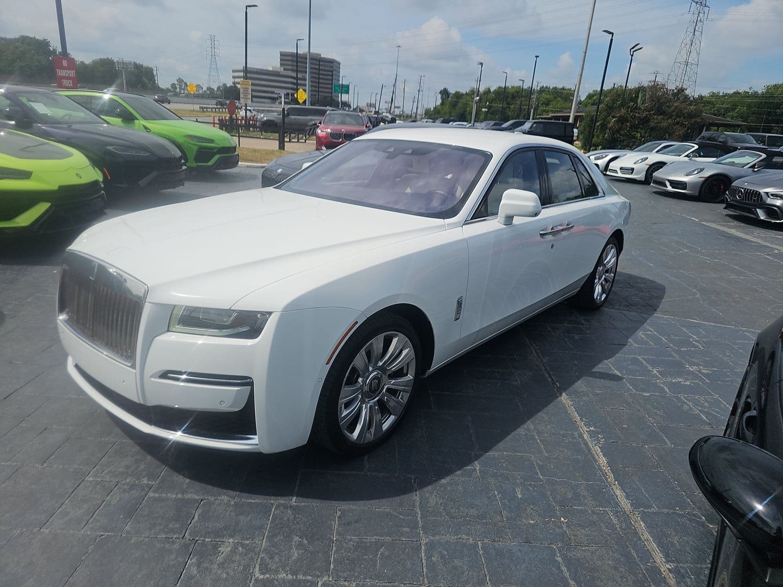 2021 ROLLS-ROYCE GHOST Base