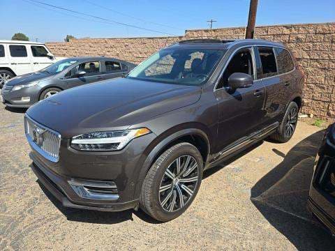 2024 VOLVO XC90 B6 Plus